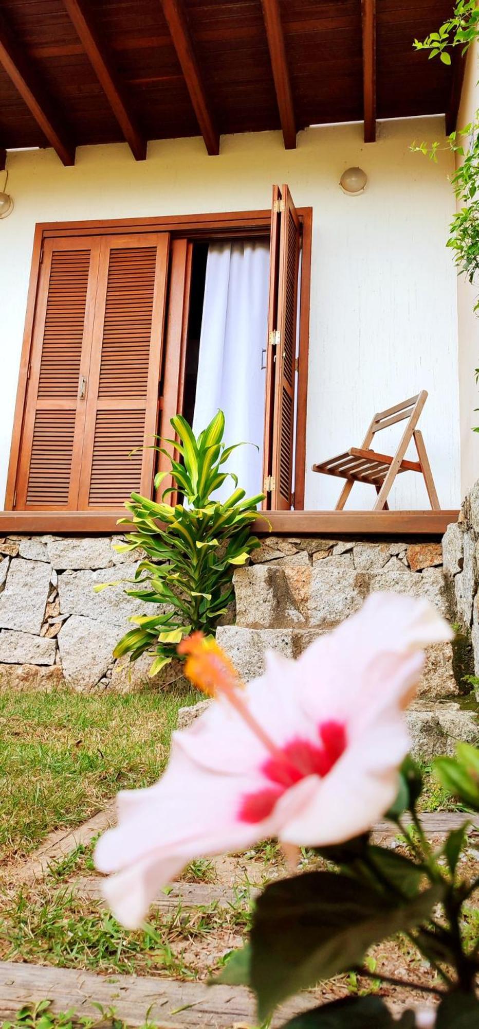 Casa Dos Ventos Hospedagem Praia Do Rosa Exterior photo